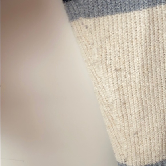 American eagle sweater - Picture 5 of 5